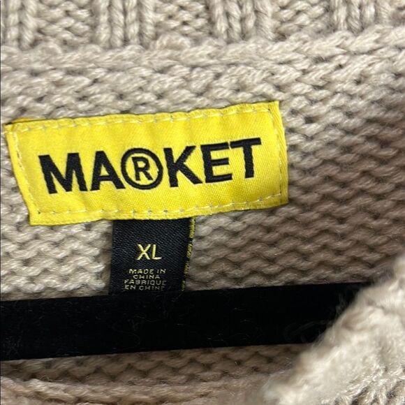 Market • Workshop Bear Sweater • Size XL - Picture 2 of 4